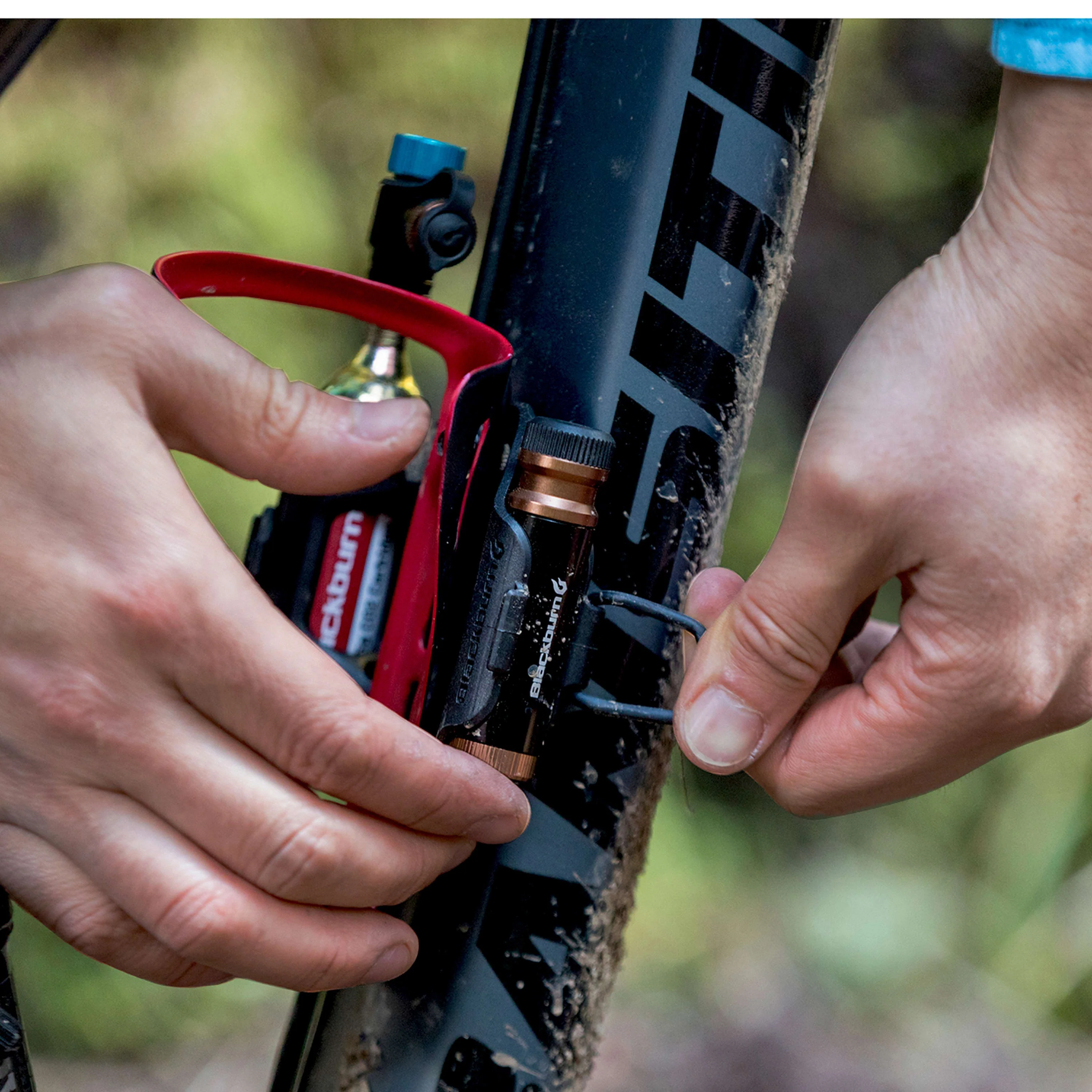 Blackburn Pro Plugger And CO2 Kit - Image 12