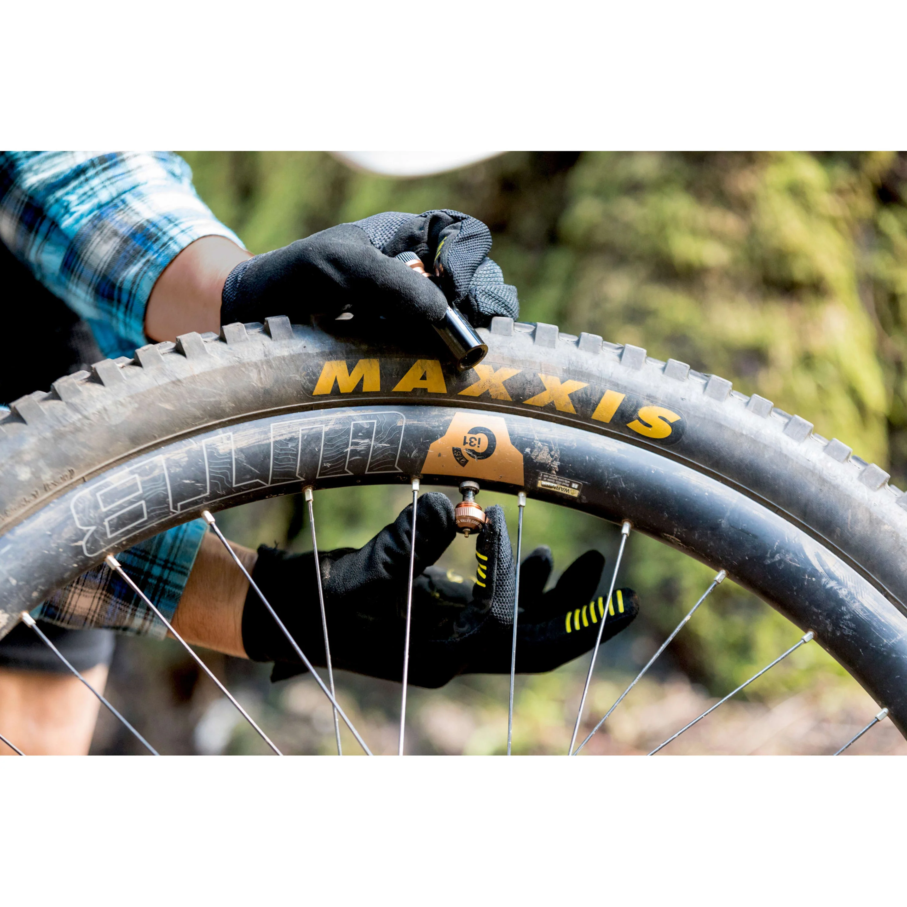 Blackburn Pro Plugger And CO2 Kit - Image 15